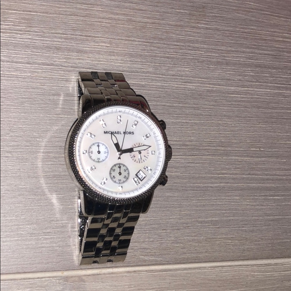 Michael Kors Sliver Watch